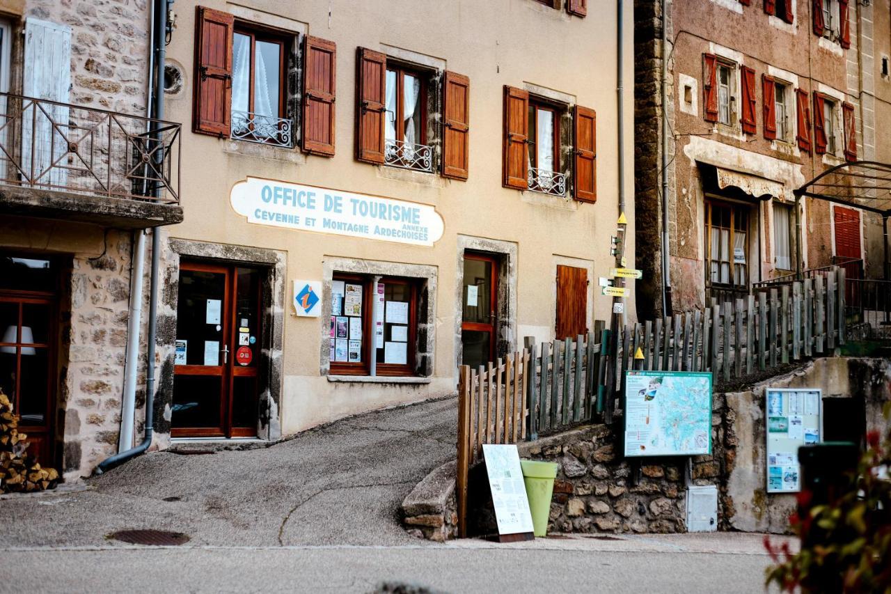 Au Chat Bleu Saint-Laurent-les-Bains Екстериор снимка